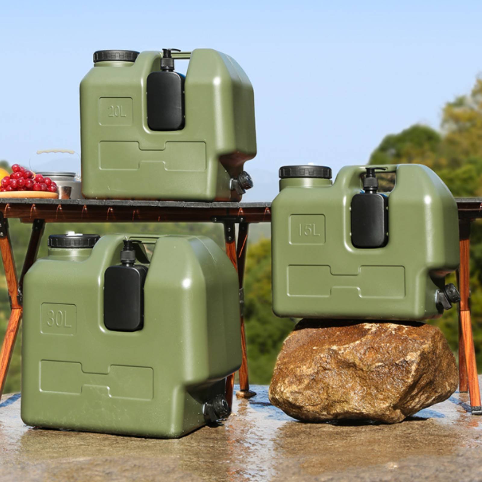 Conteneur d'eau avec robinet,  - Outdoor Camping Water Jug avis et prix