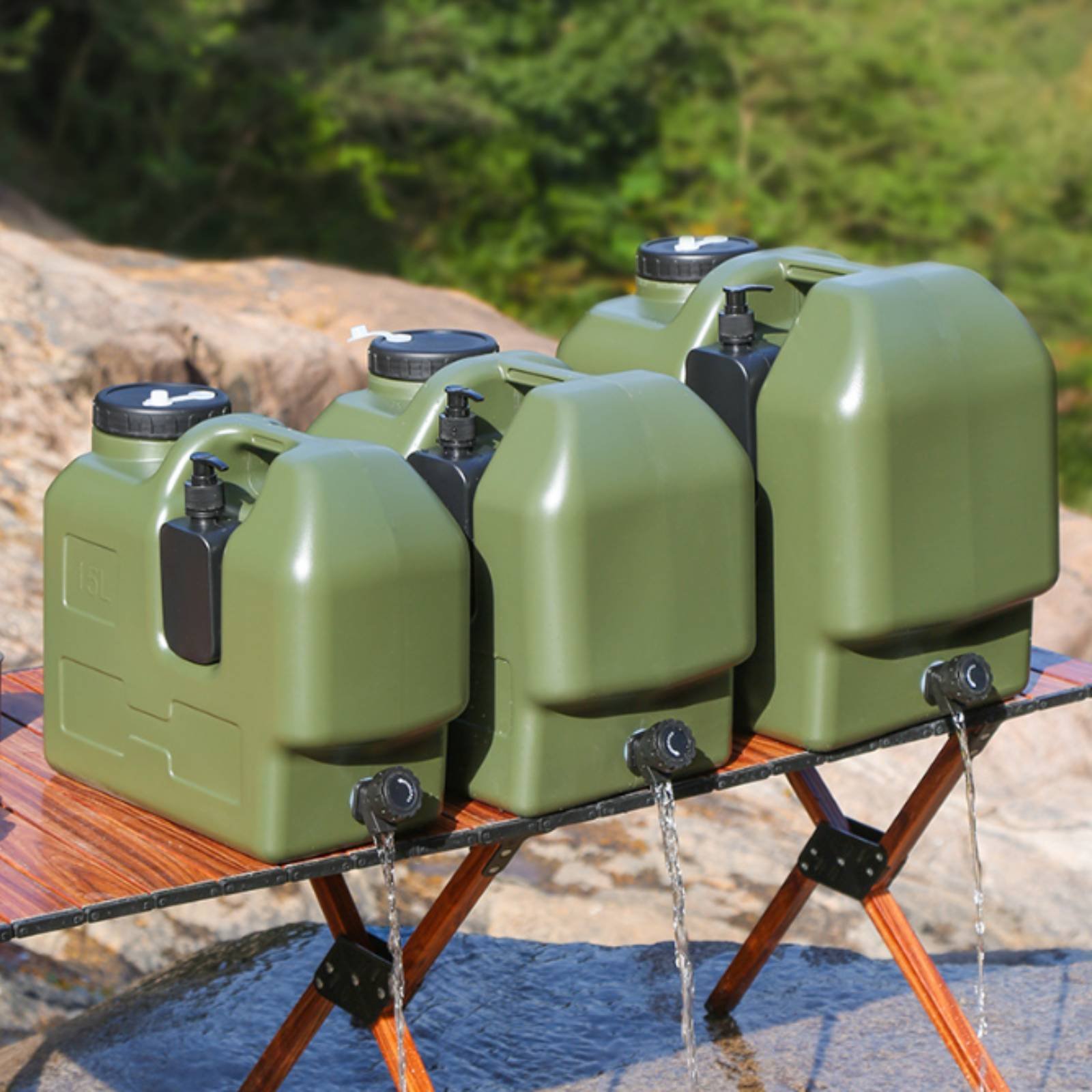 Conteneur d'eau avec robinet,  - Outdoor Camping Water Jug avis et prix